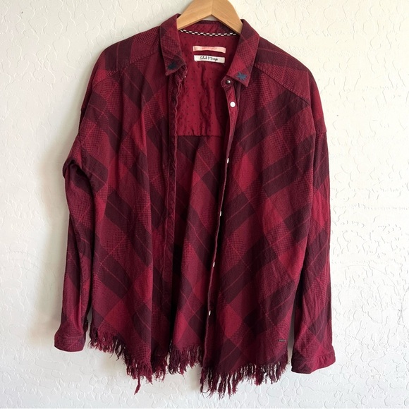 Scotch and Soda Club Mirage Button Down Shirt in Maroon Raw Hem - Picture 3 of 8